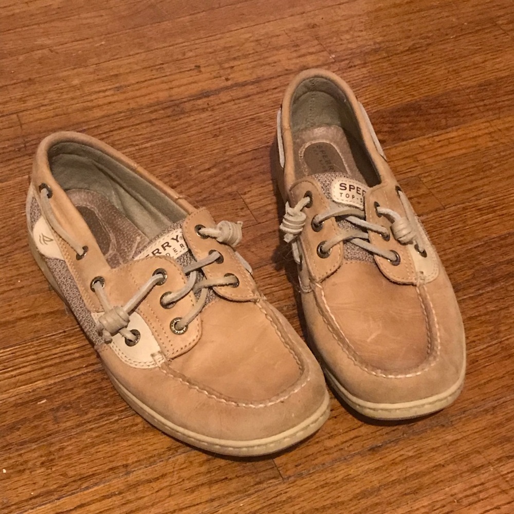 🛍 Sperry Topsliders